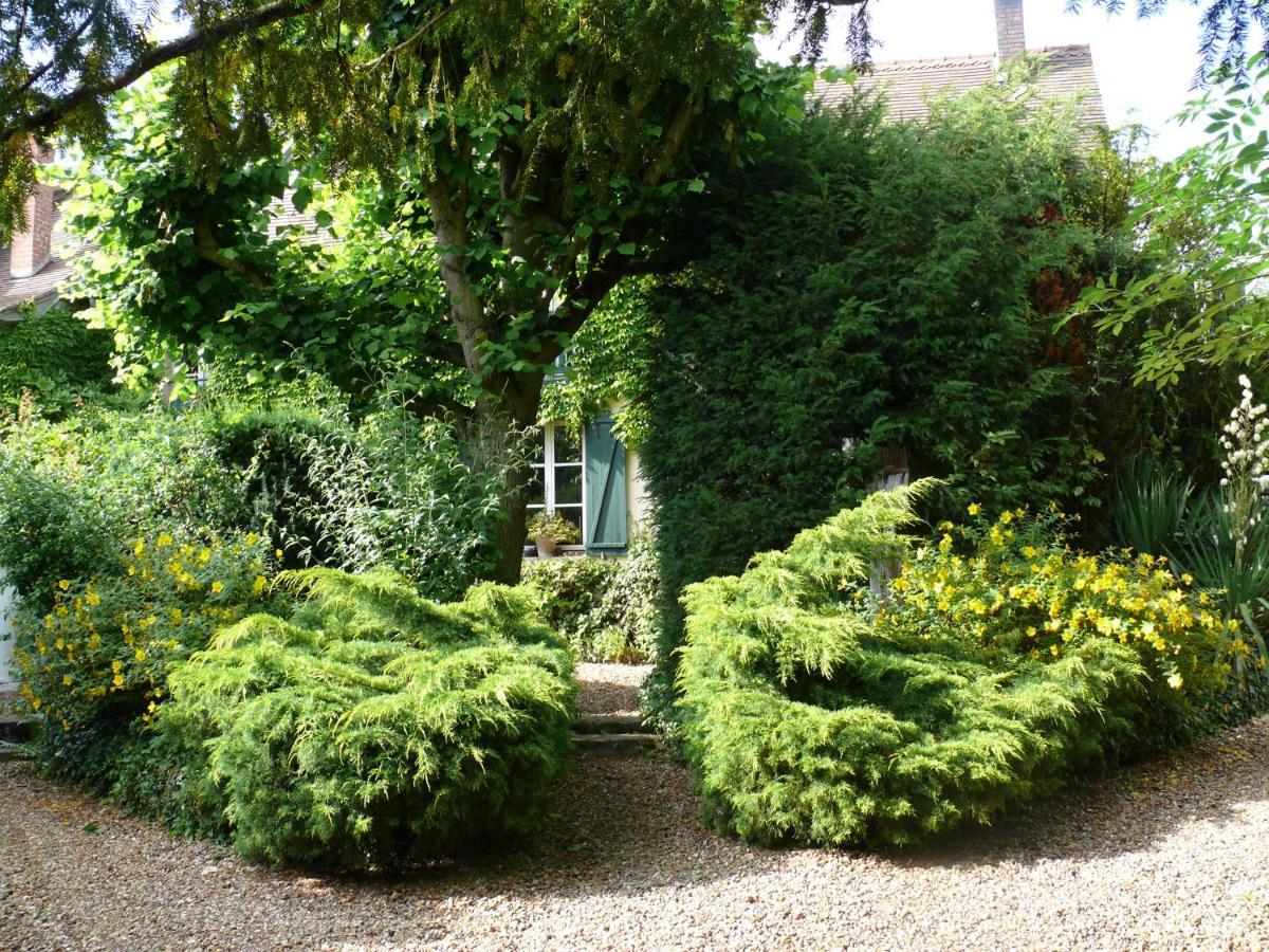Appartement A L'Ombre Du Tilleul à Giverny Extérieur photo