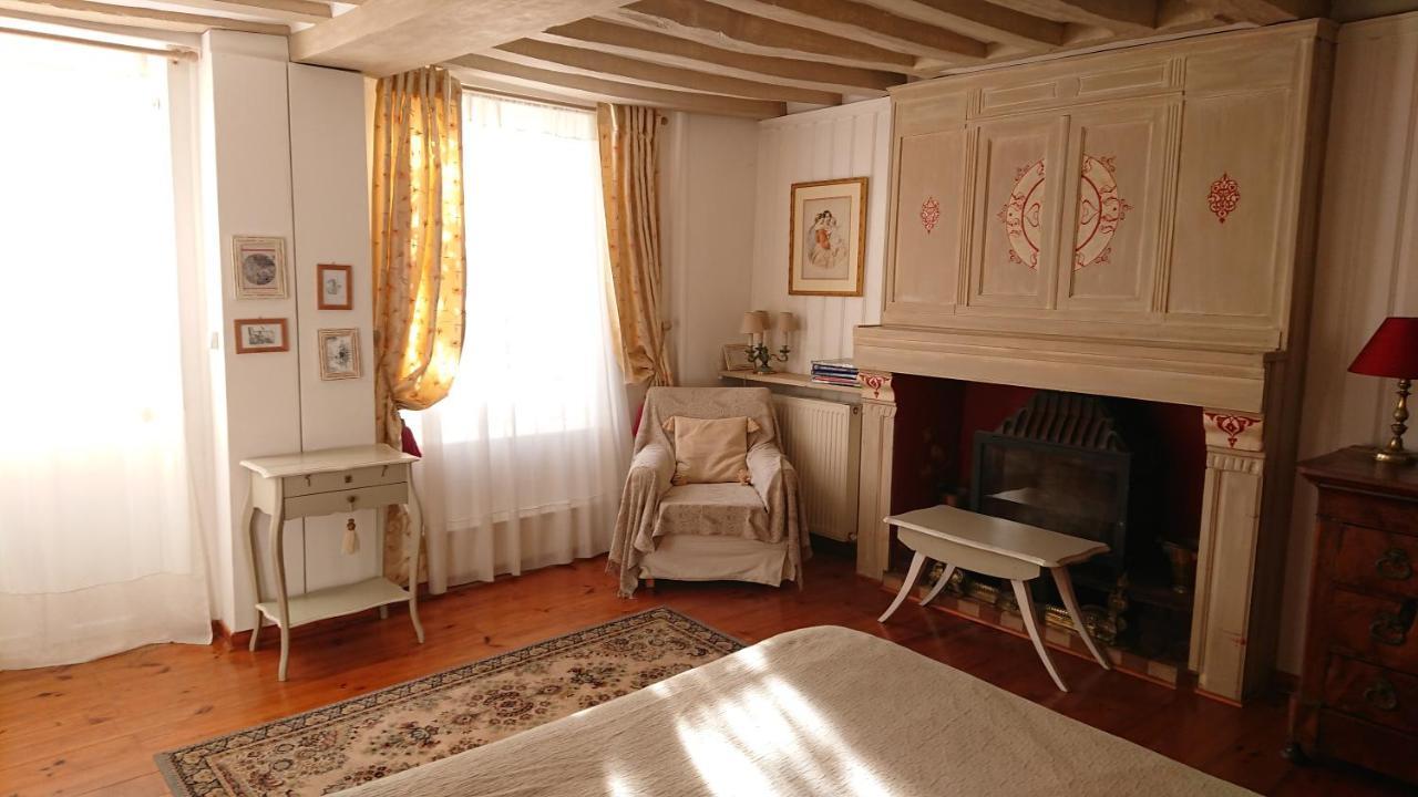 Appartement A L'Ombre Du Tilleul à Giverny Extérieur photo