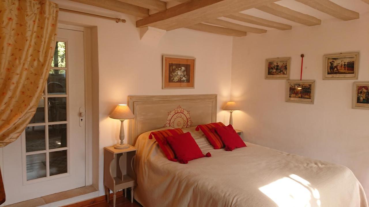 Appartement A L'Ombre Du Tilleul à Giverny Extérieur photo